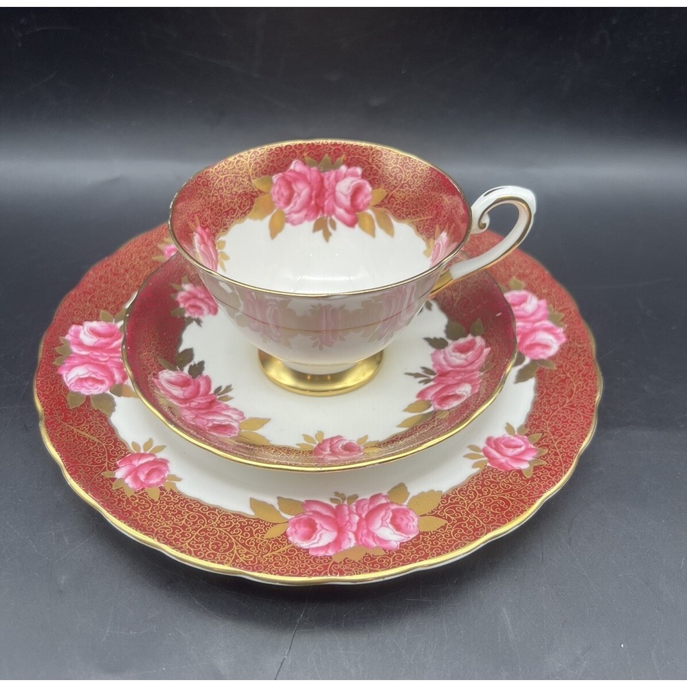 Vintage TUSCAN Pink & Gold Cabbage Roses Hand Painted Teacup Saucer Plate Set
